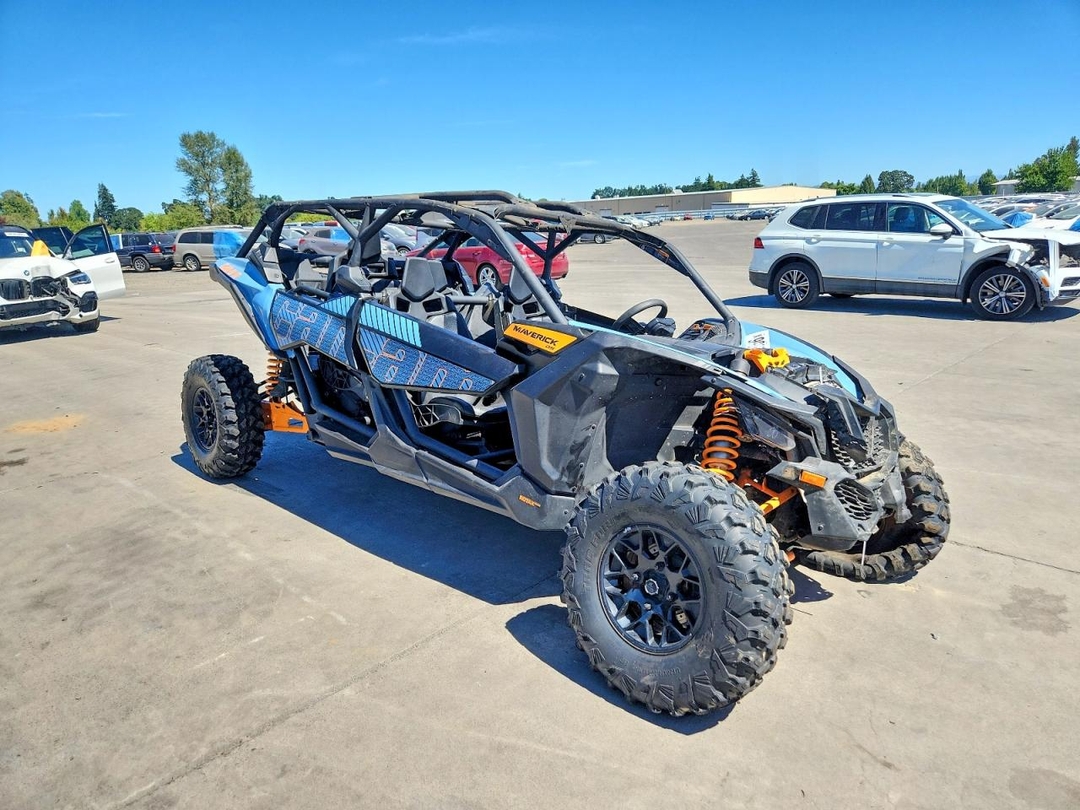 Vedere 2025 CAN-AM MAVERICK X3 UTILITY VEHICLE, unghi 1