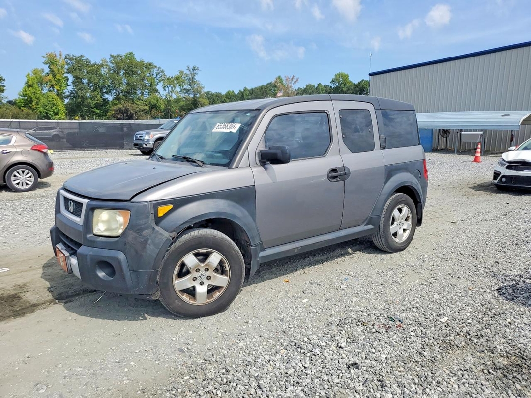 Vue de 2005 HONDA ELEMENT EX, angle 1