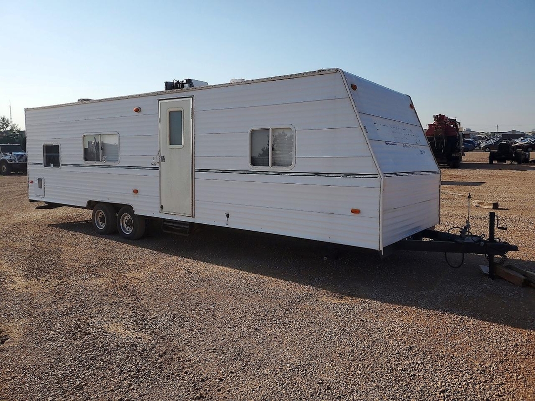 Vue de 2006 FOREST RIVER WILDWOOD CAMPER, angle 1