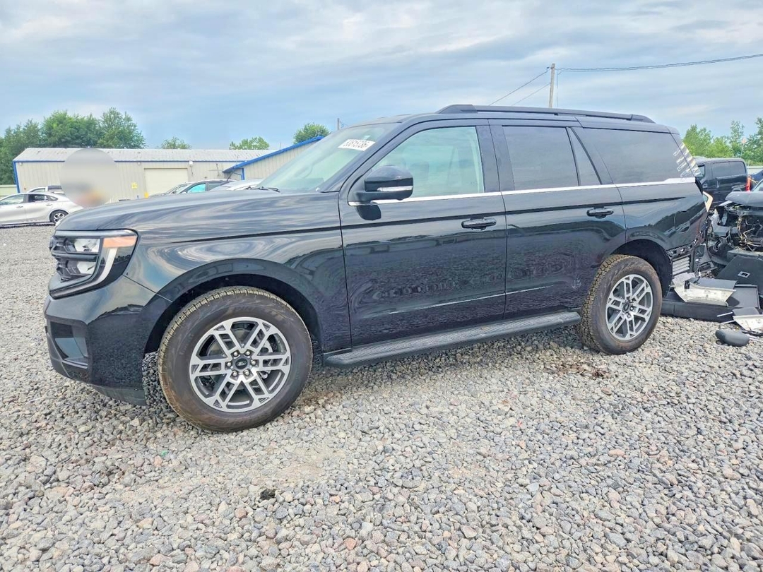 Vista de 2026 FORD EXPEDITION ACTIVE, ángulo 1