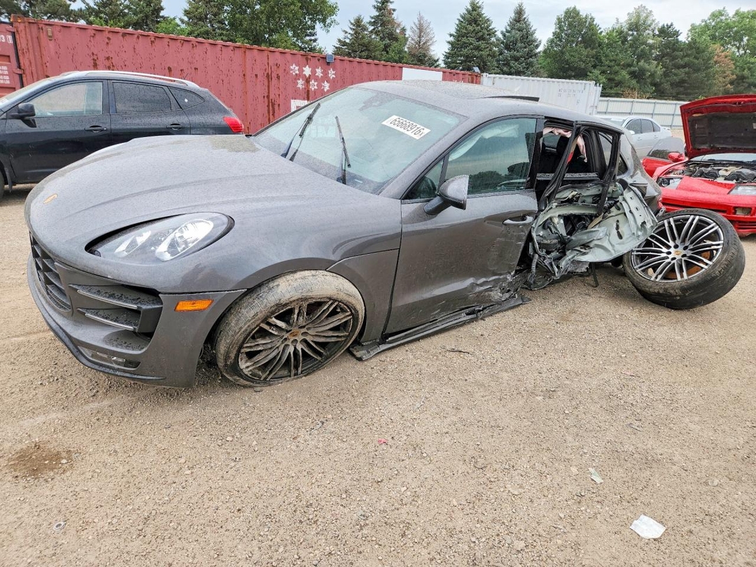 Vedere 2015 PORSCHE MACAN TURBO, unghi 1