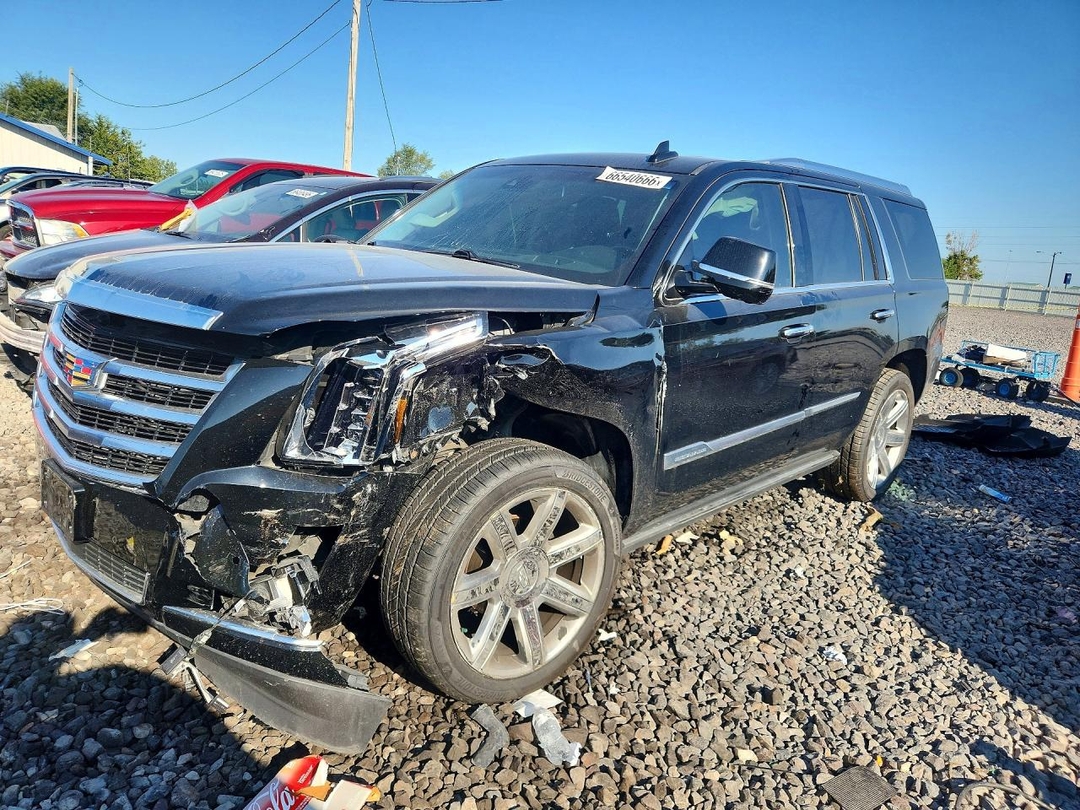 2015 CADILLAC ESCALADE PREMIUM view, angle 1