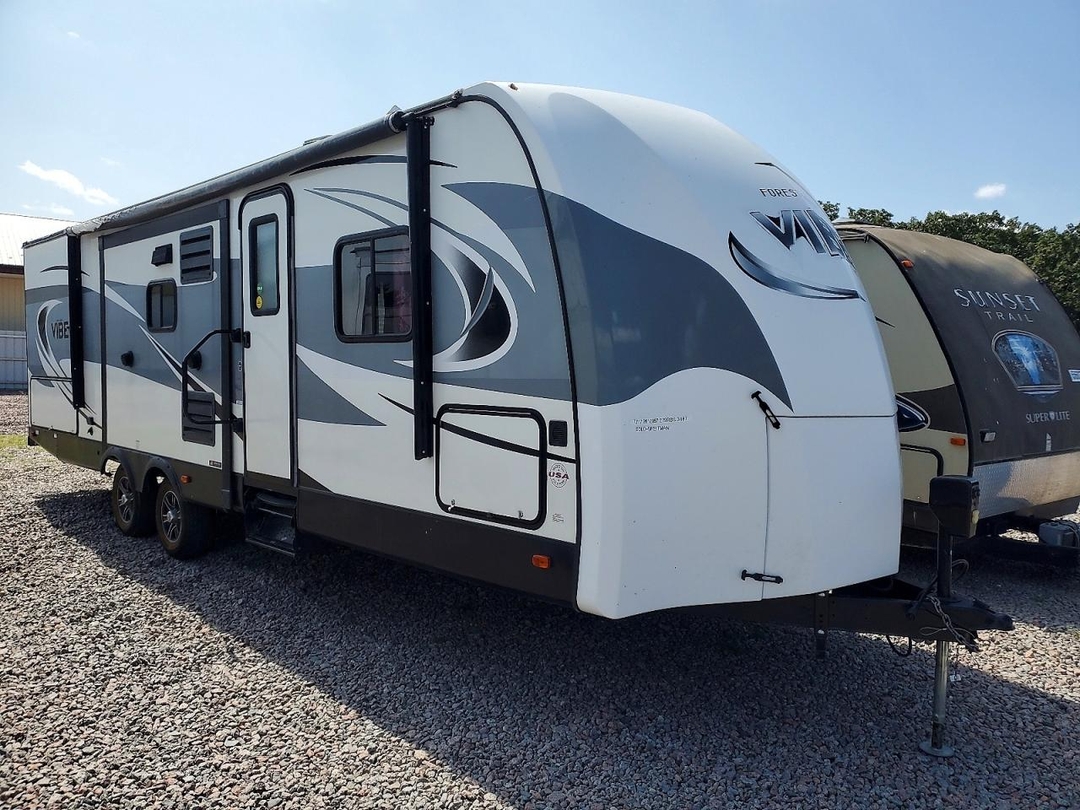 Vista de 2017 FOREST RIVER VIBE CAMPER, ángulo 1