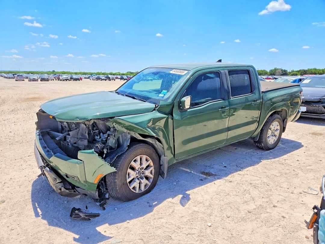 Vue de 2022 NISSAN FRONTIER SV, angle 1