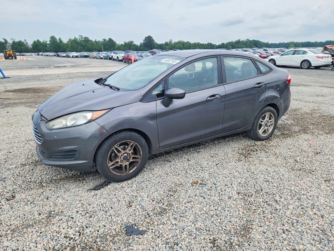 Vue de 2017 FORD FIESTA SE, angle 1