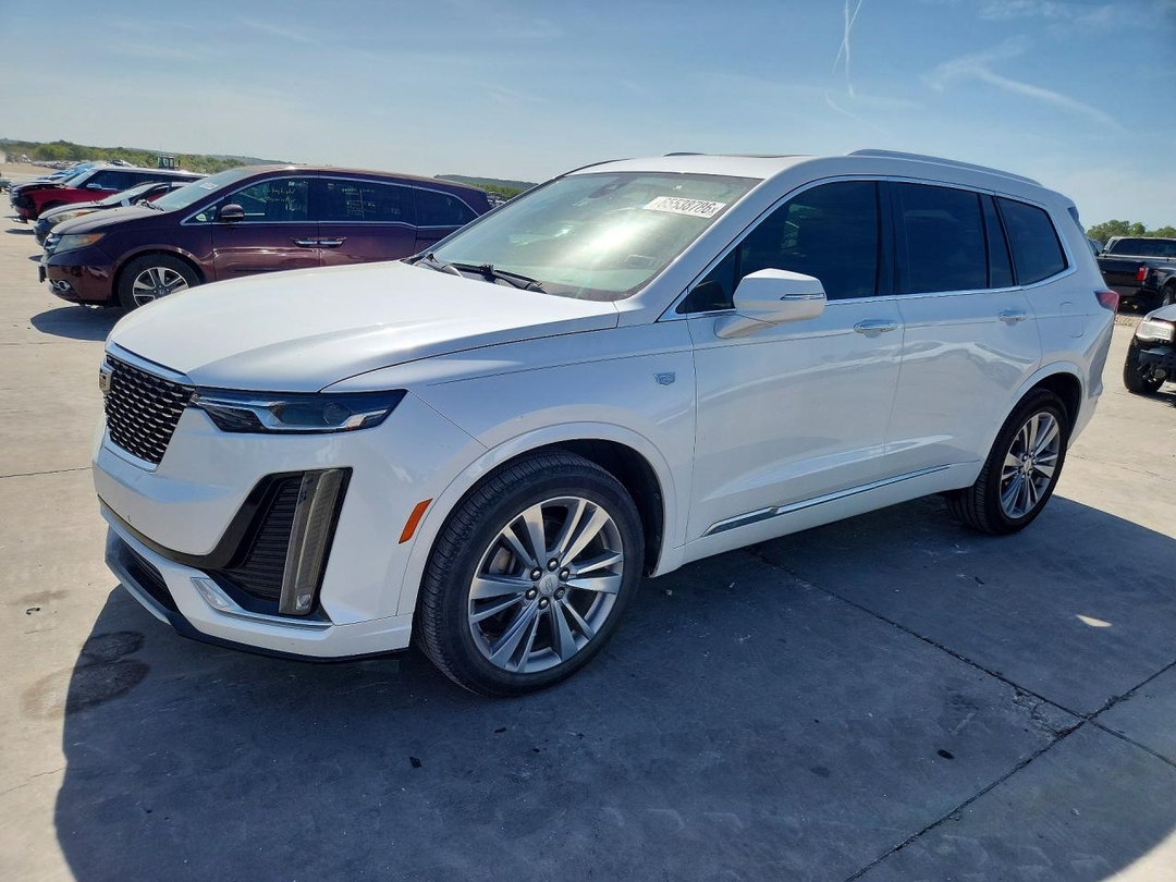 Vue de 2020 CADILLAC XT6 PREMIUM LUXURY, angle 1