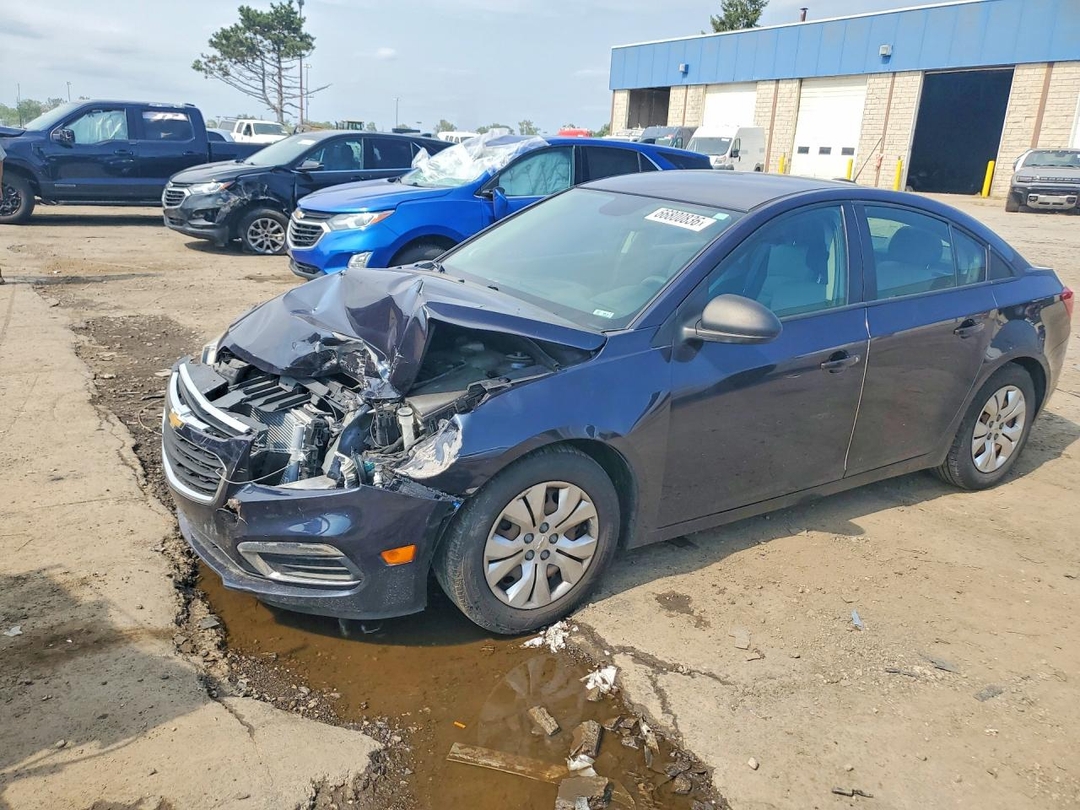 منظر 2016 CHEVROLET CRUZE LIMITED LS، زاوية 1