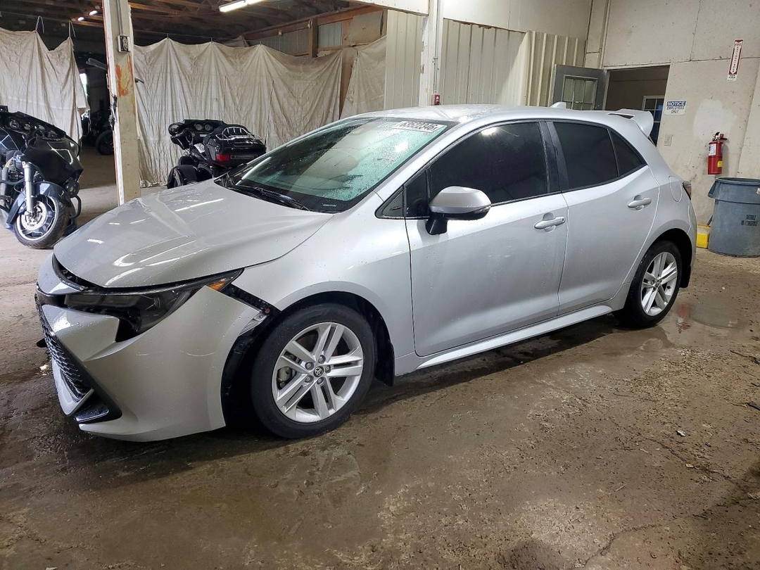منظر 2022 TOYOTA COROLLA HATCHBACK SE، زاوية 1