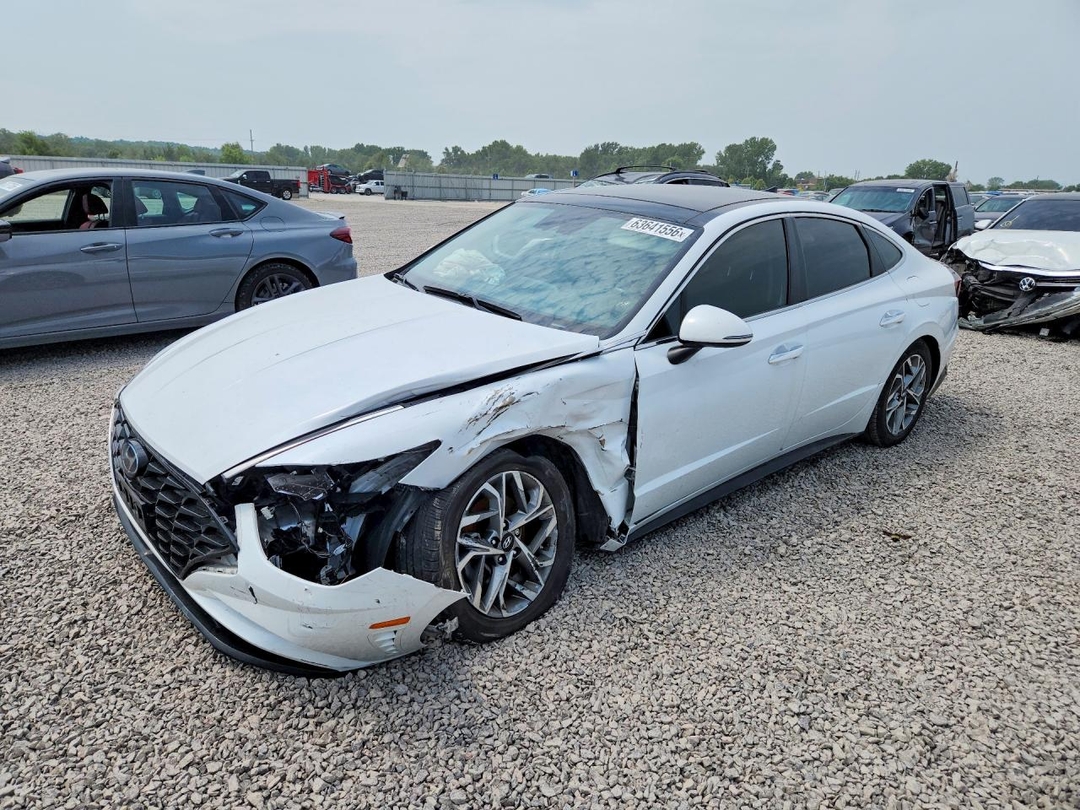 Vue de 2020 HYUNDAI SONATA SEL, angle 1