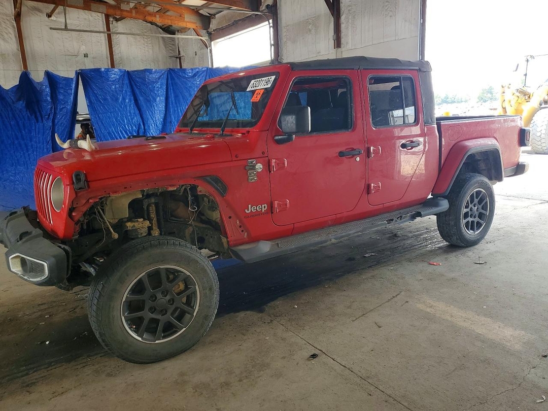 Vue de 2020 JEEP GLADIATOR OVERLAND, angle 1