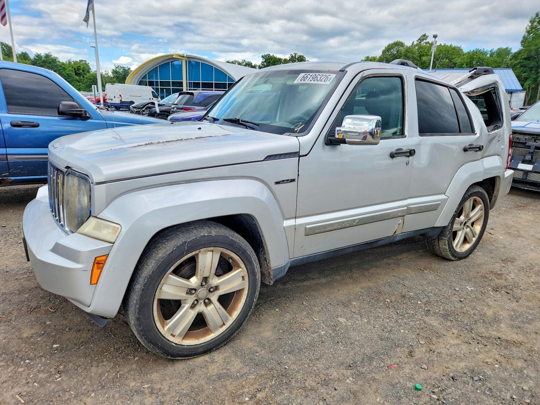 Вид 2011 JEEP LIBERTY SPORT, угол 1