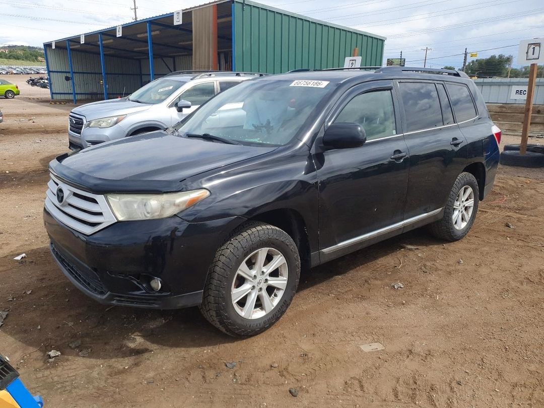 Вид 2011 TOYOTA HIGHLANDER BASE, угол 1