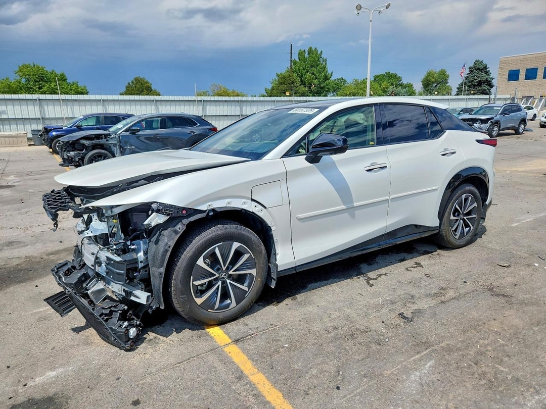 Vista de 2023 LEXUS RZ 450E, ángulo 1