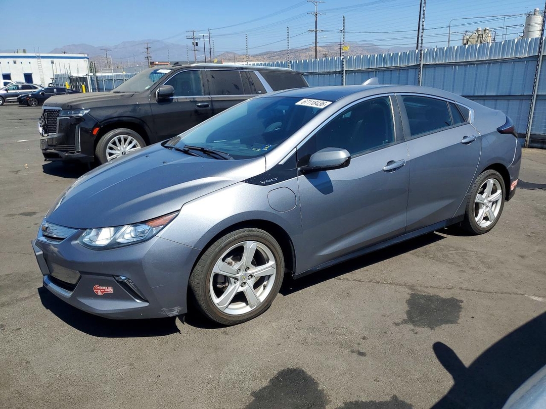 Вид 2018 CHEVROLET VOLT LT, угол 1