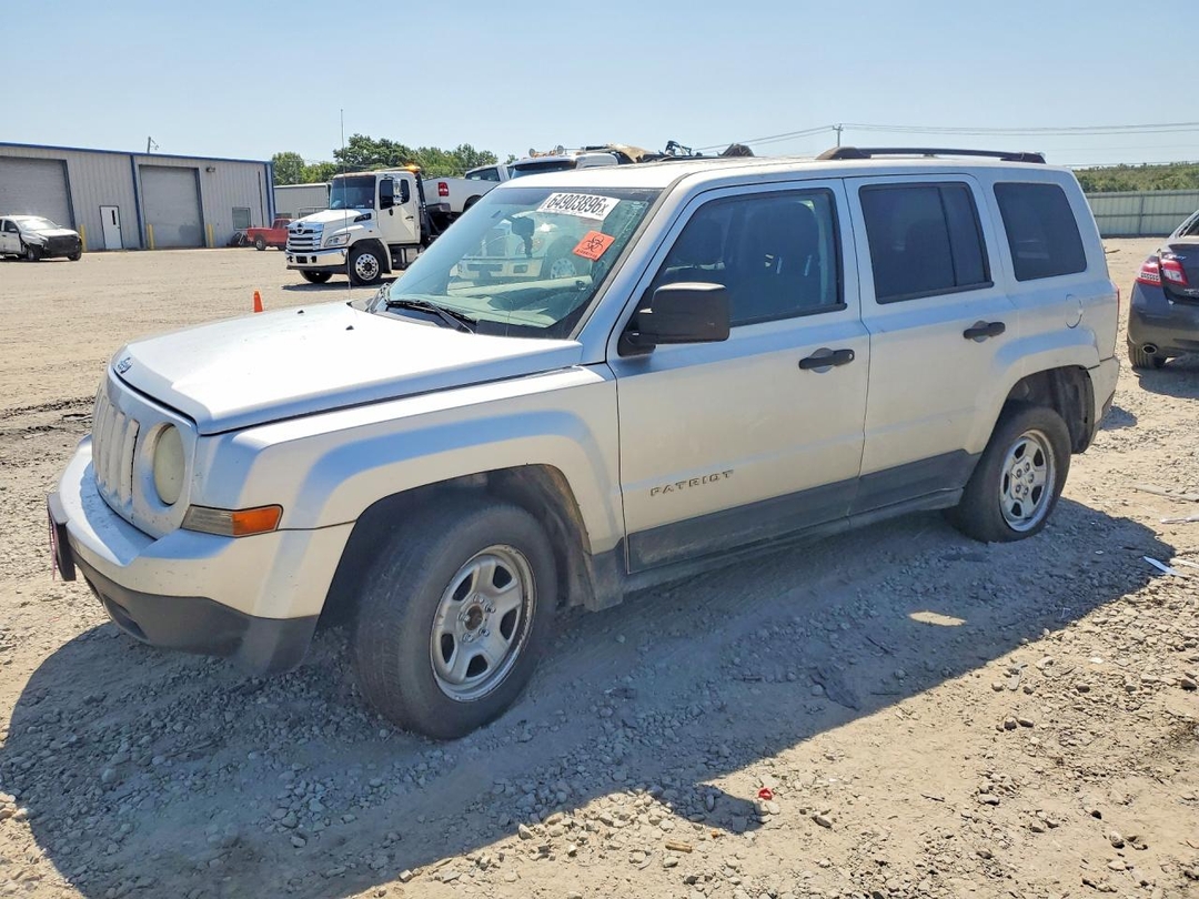 Vista de 2012 JEEP PATRIOT SPORT, ángulo 1