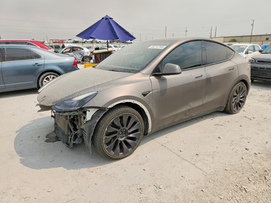 Vista de 2022 TESLA MODEL Y, ángulo 1