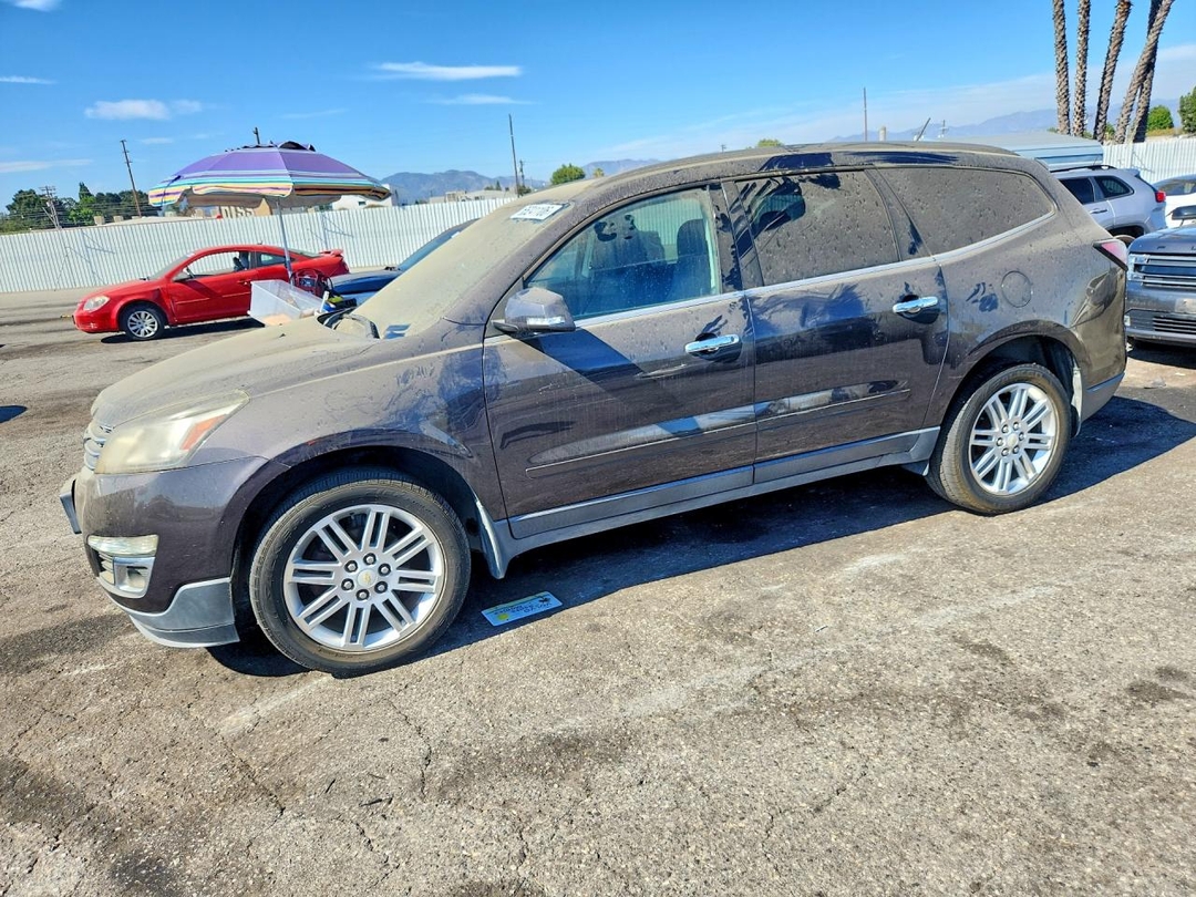Vedere 2015 CHEVROLET TRAVERSE LT, unghi 1