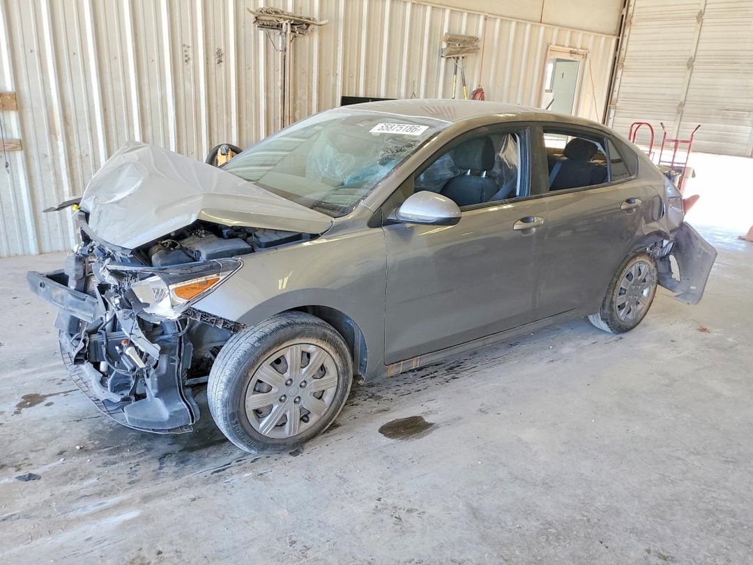 منظر 2023 KIA RIO S، زاوية 1
