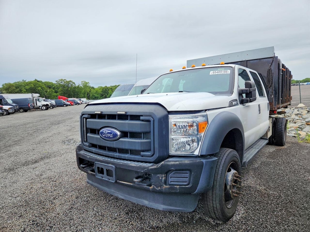 Vista de 2016 FORD F450 SUPER, ángulo 1