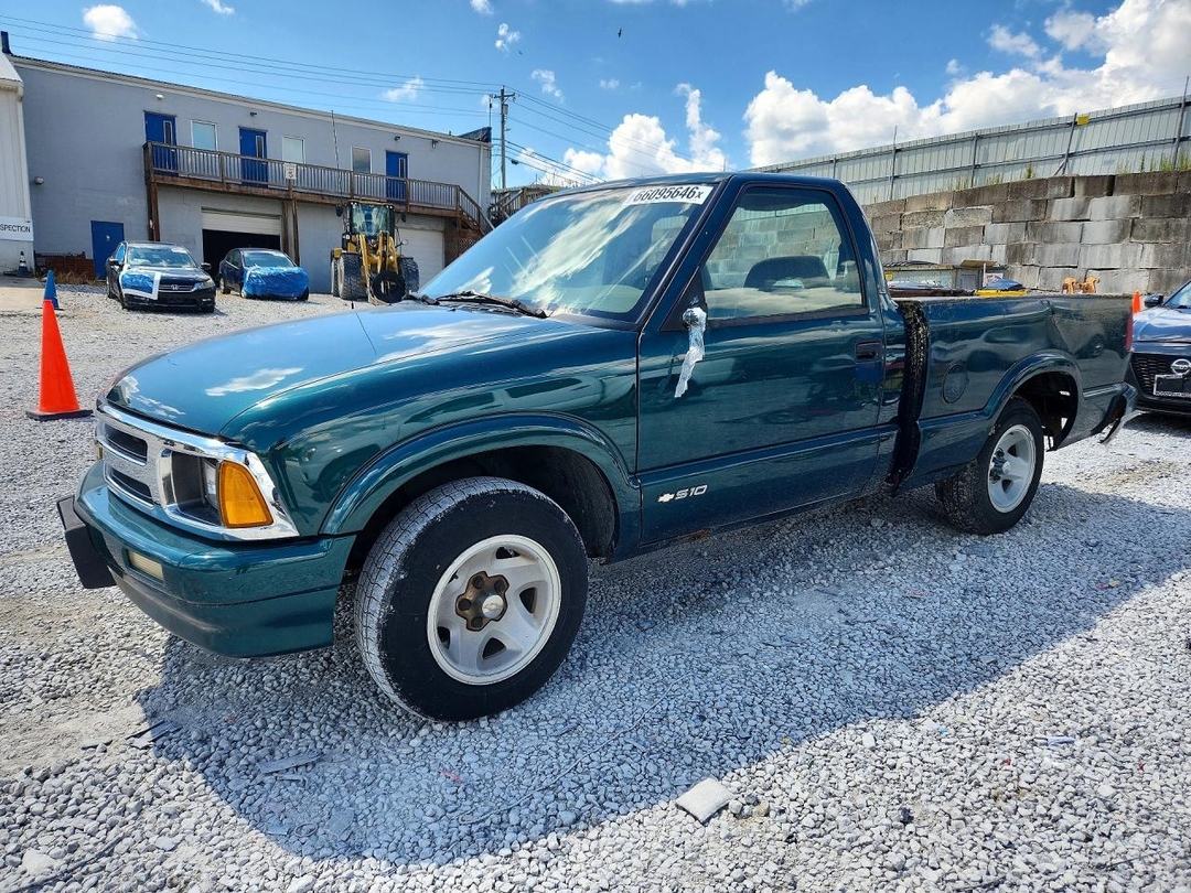 Вид 1997 CHEVROLET S TRUCK S10, угол 1