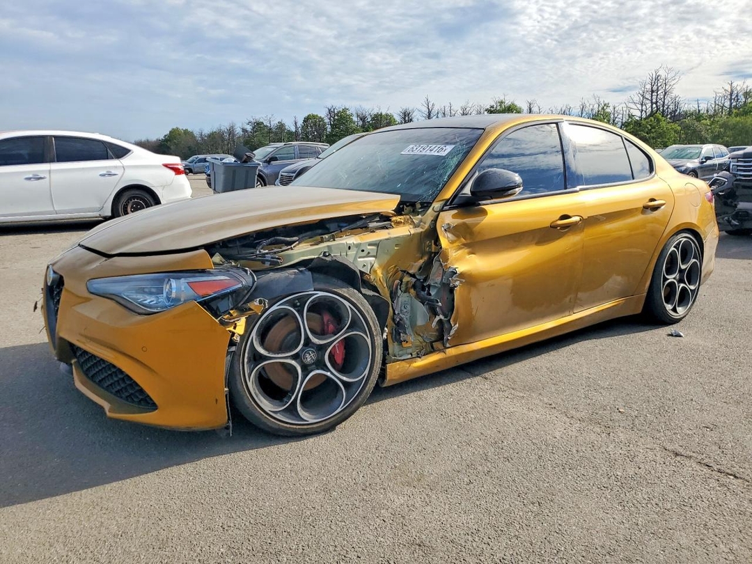 Vedere 2023 ALFA ROMEO GIULIA TI, unghi 1