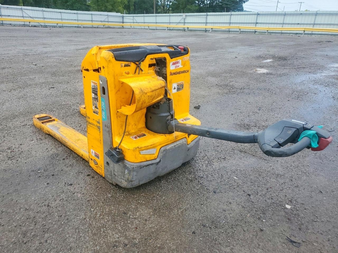 Vue de 2016 OTHER PALLET JACK, angle 1