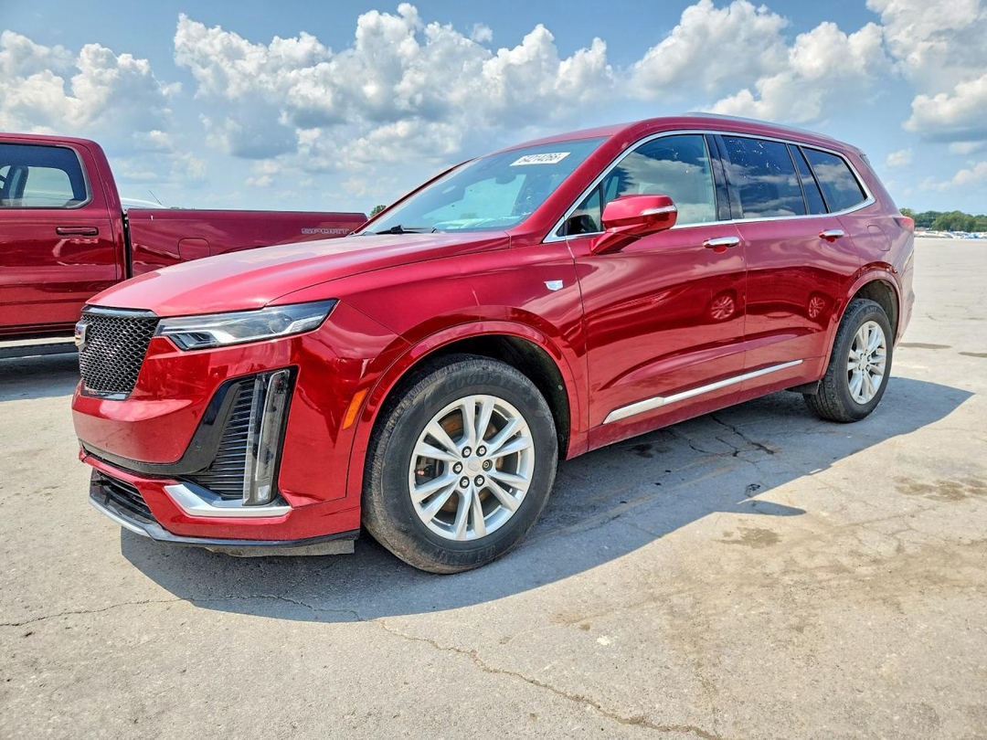 Vista de 2021 CADILLAC XT6 LUXURY, ángulo 1