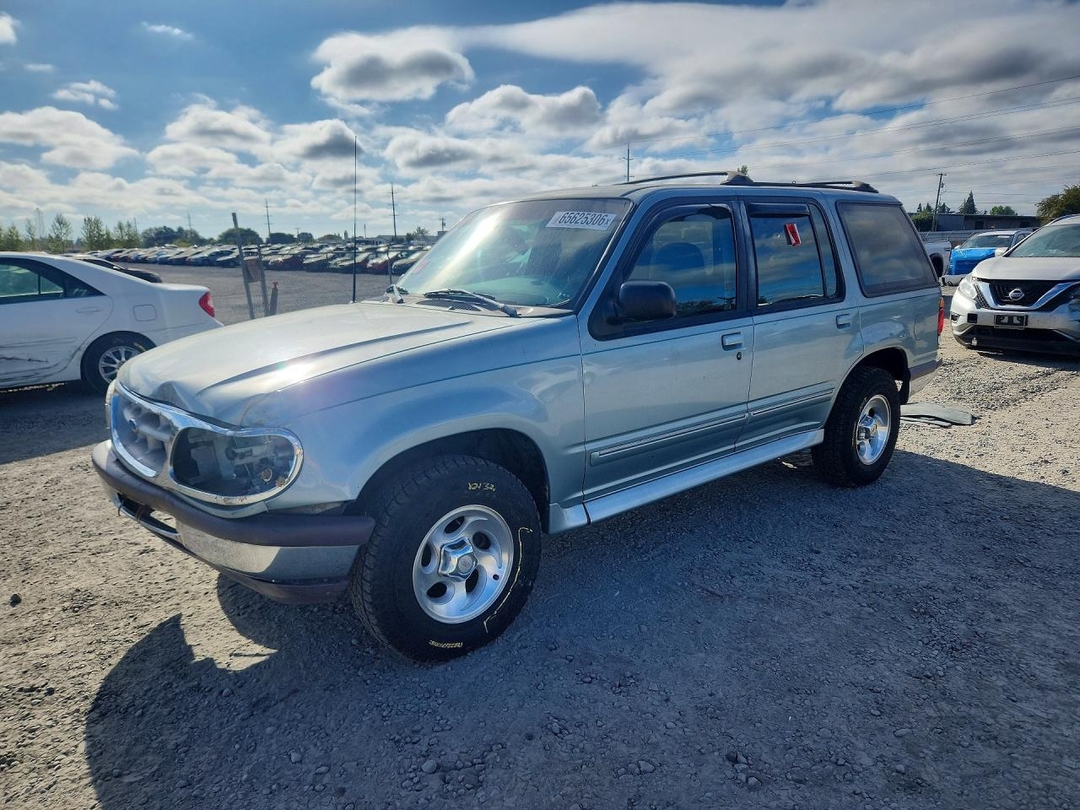Vista de 1996 FORD EXPLORER, ángulo 1