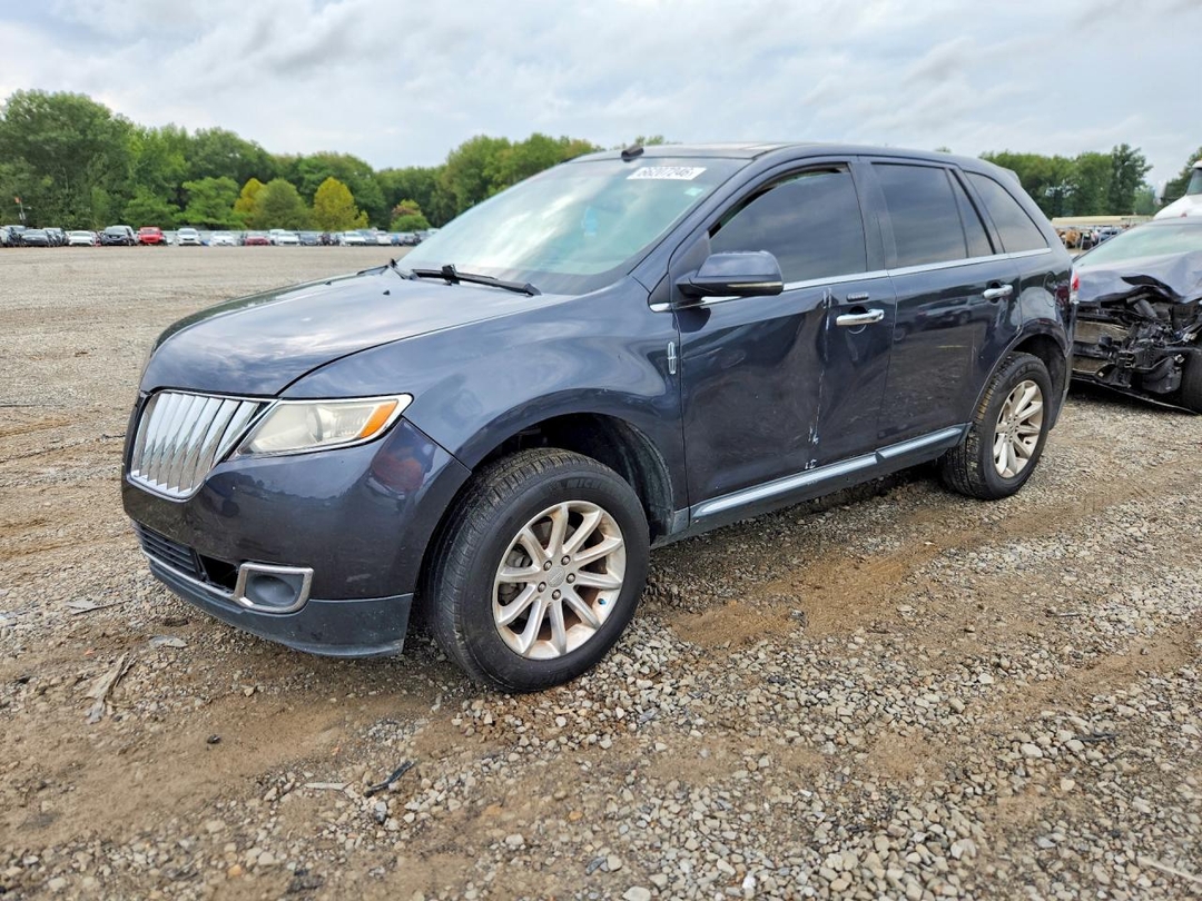 Вид 2013 LINCOLN MKX, угол 1