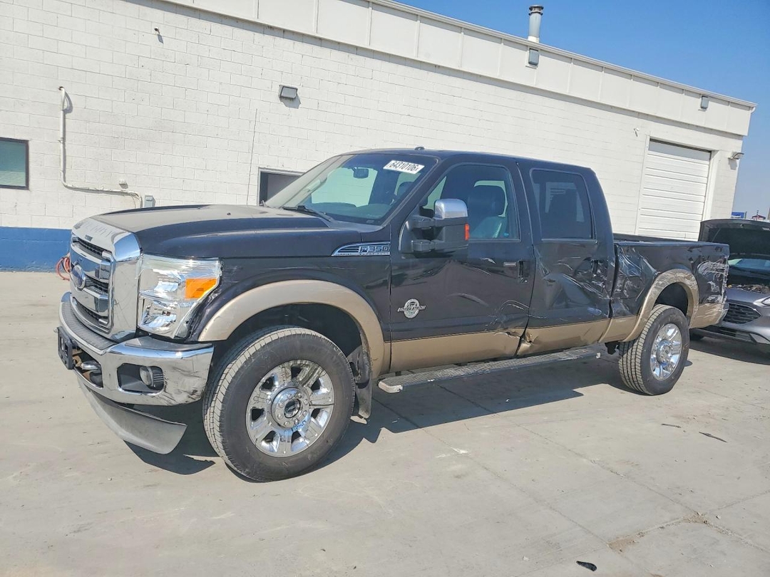 Vista de 2014 FORD F350 SUPER DUTY, ángulo 1