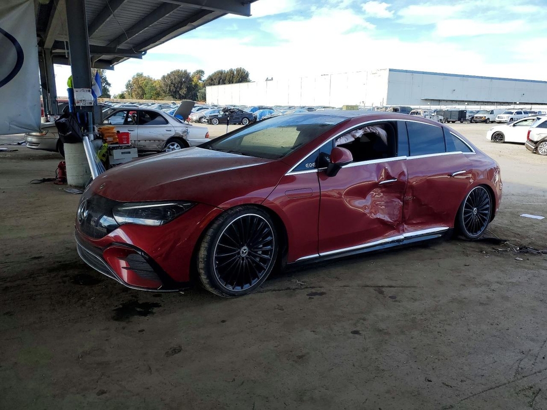Vue de 2024 MERCEDES-BENZ EQE SEDAN 350 4MATIC, angle 1