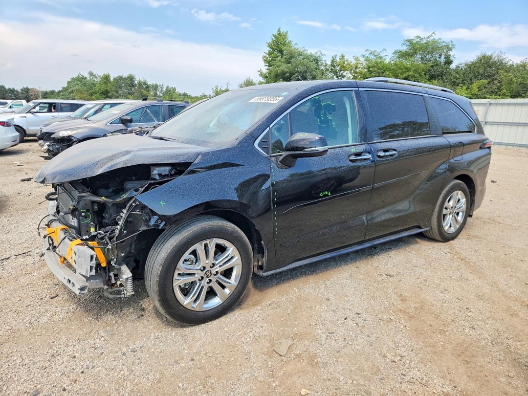 Vista de 2023 TOYOTA SIENNA PLATINUM 7-PASSENGER, ángulo 1