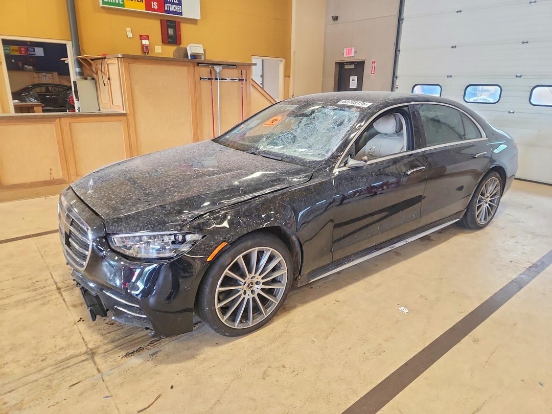 Вид 2025 MERCEDES-BENZ S 500 4MATIC, угол 1