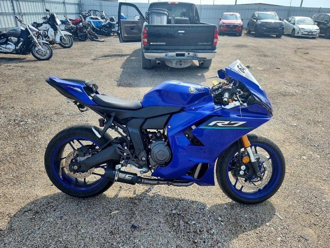 منظر 2026 YAMAHA YZF690 S، زاوية 1