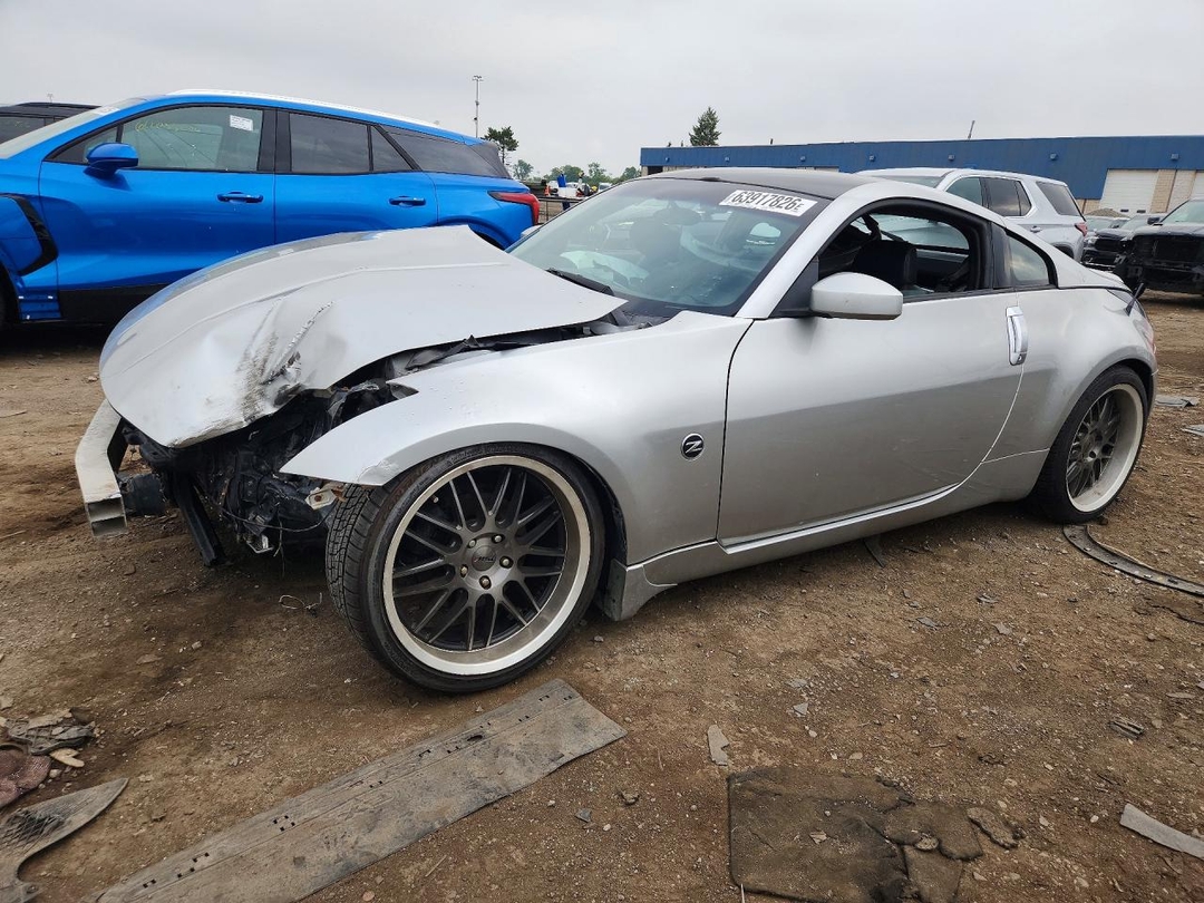 منظر 2005 NISSAN 350Z BASE، زاوية 1