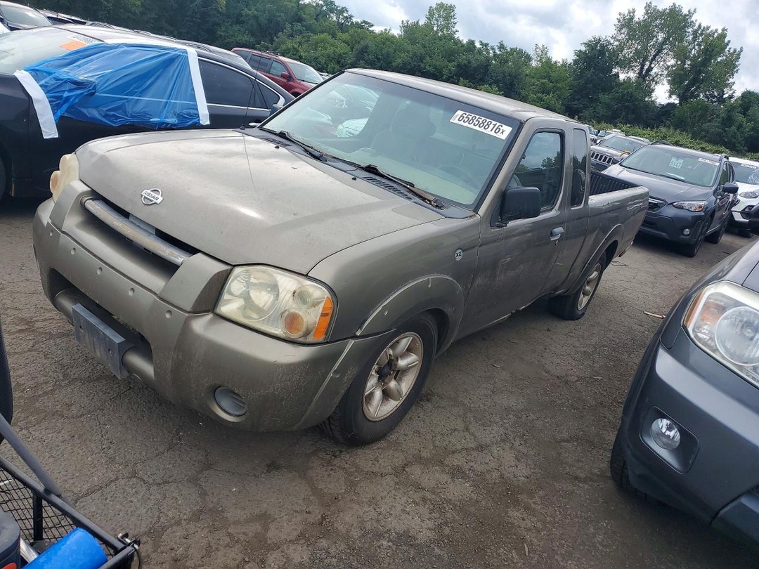 منظر 2001 NISSAN FRONTIER XE، زاوية 1