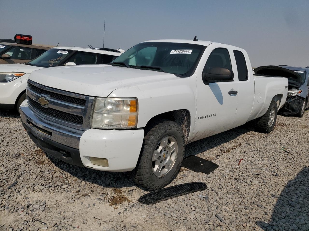 منظر 2009 CHEVROLET SILVERADO K1500 LT، زاوية 1