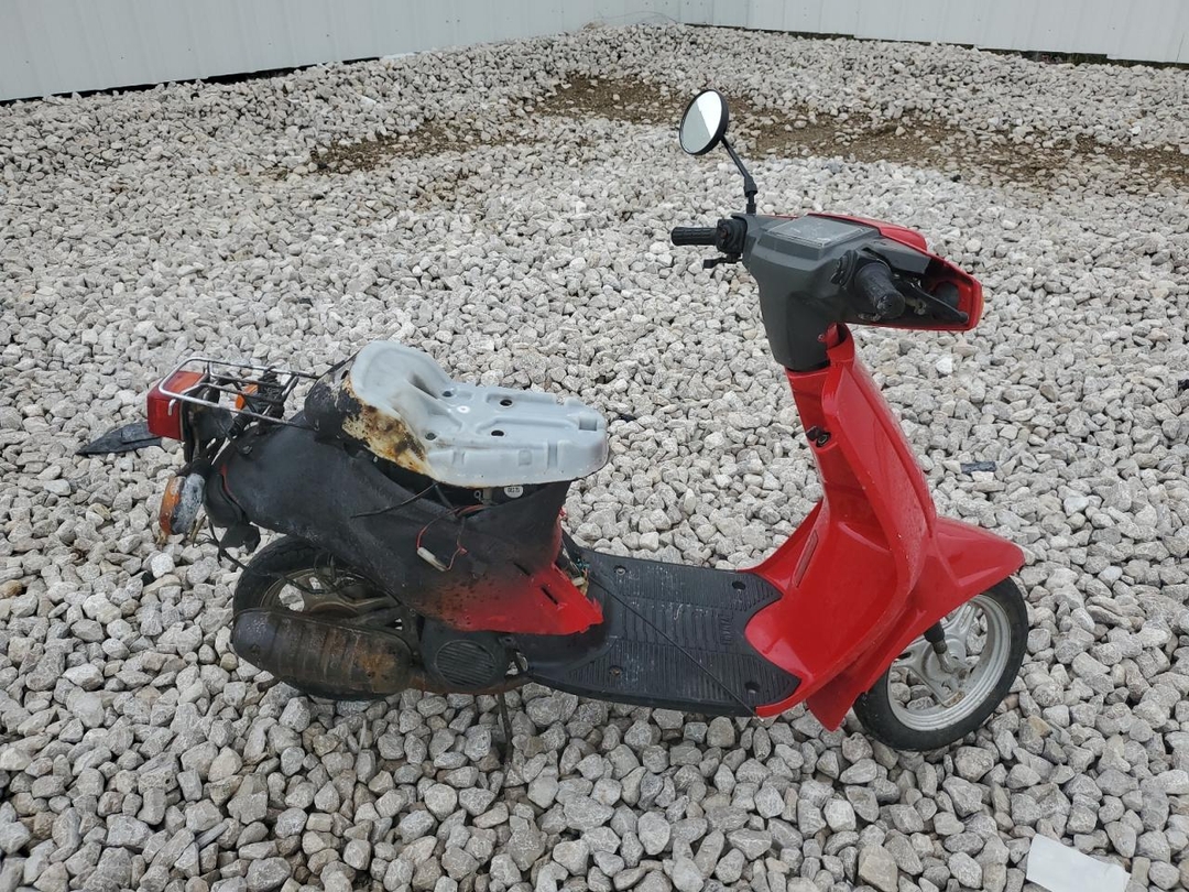 Вид 1994 YAMAHA SH50, угол 1