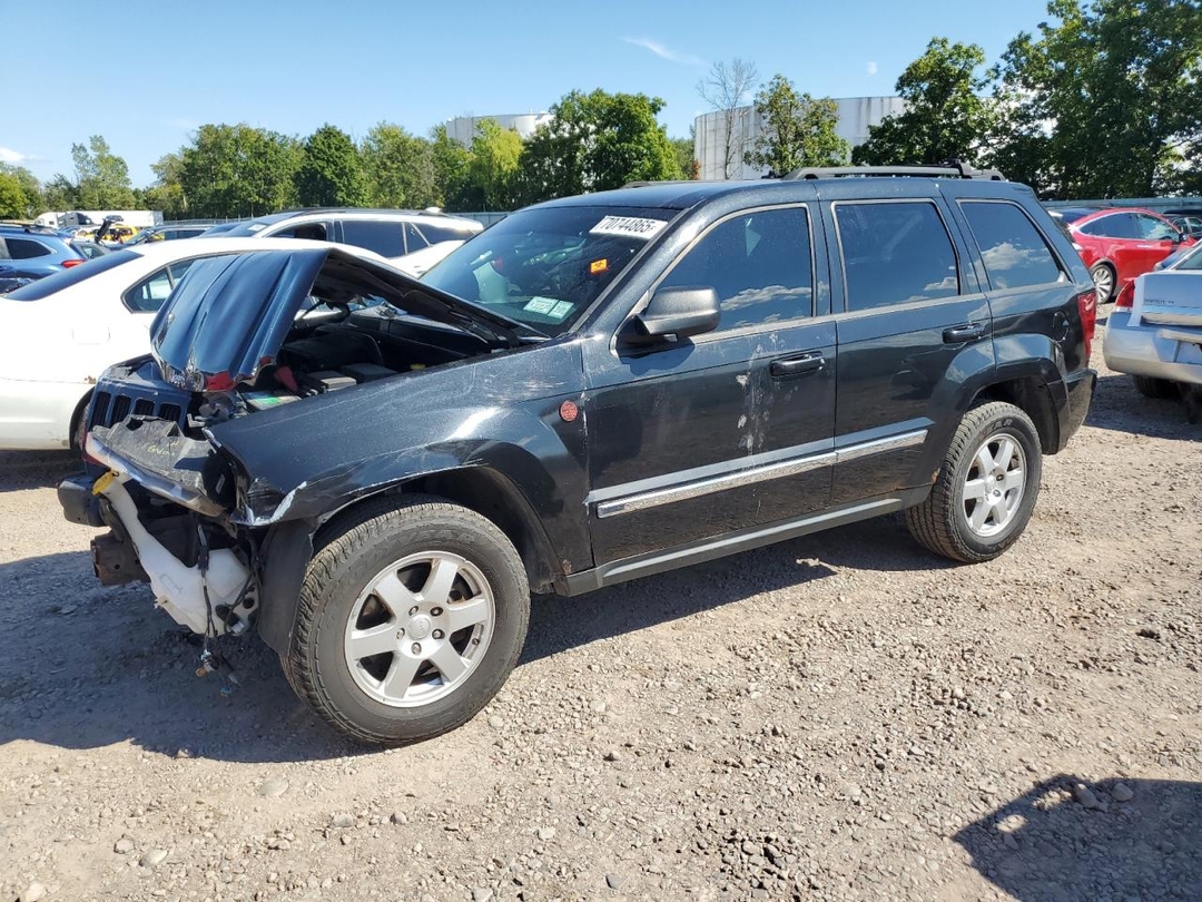 Вид 2010 JEEP GRAND CHEROKEE LAREDO, угол 1