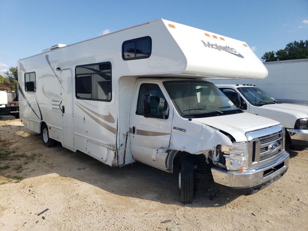 Vue de 2019 THOR MOTOR COACH RECREATIONAL VEHICLE (RV), angle 1