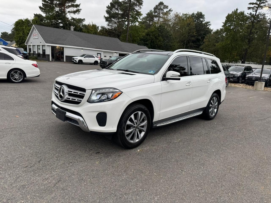 Vue de 2018 MERCEDES-BENZ GLS 450 4MATIC, angle 1