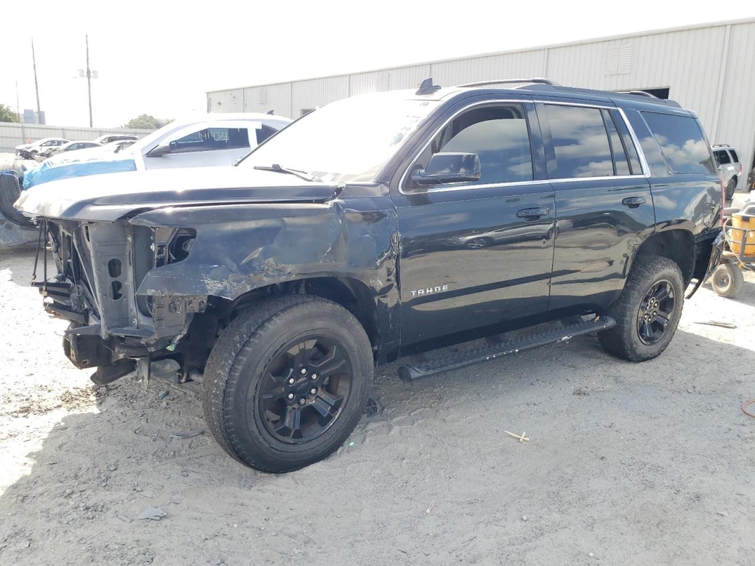 Vista de 2019 CHEVROLET TAHOE K1500 LS, ángulo 1