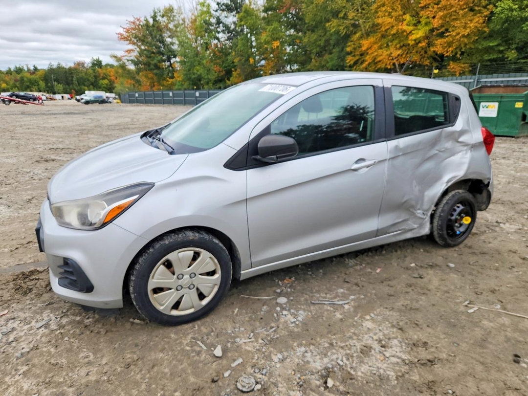 منظر 2017 CHEVROLET SPARK LS، زاوية 1