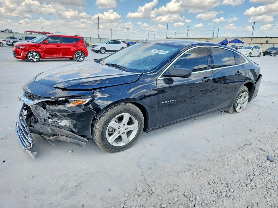 Vue de 2023 CHEVROLET MALIBU LS, angle 1