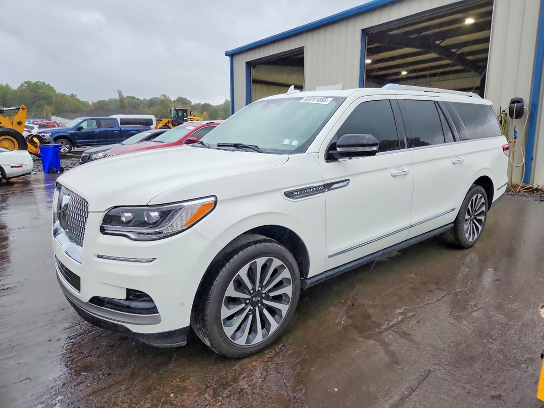 Вид 2023 LINCOLN NAVIGATOR L RESERVE, угол 1