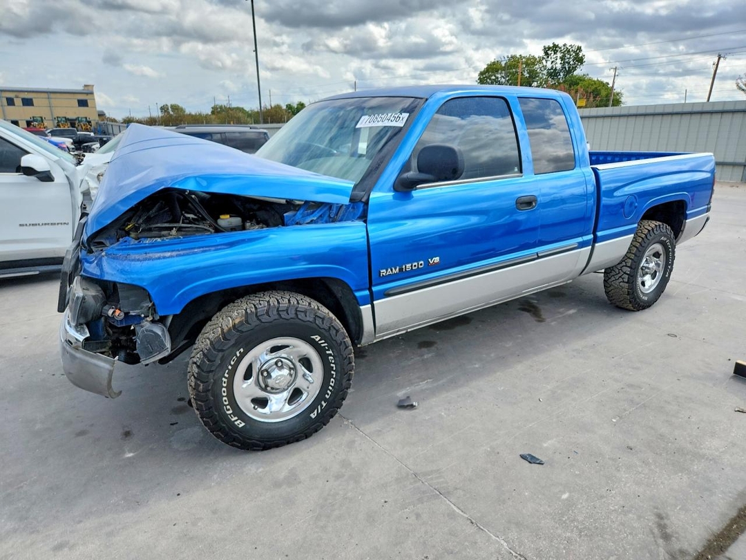 منظر 2001 DODGE RAM 1500، زاوية 1