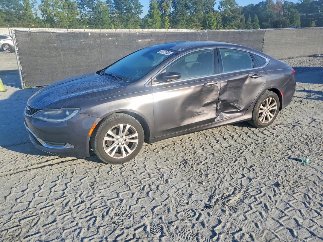 Вид 2015 CHRYSLER 200 LIMITED, угол 1