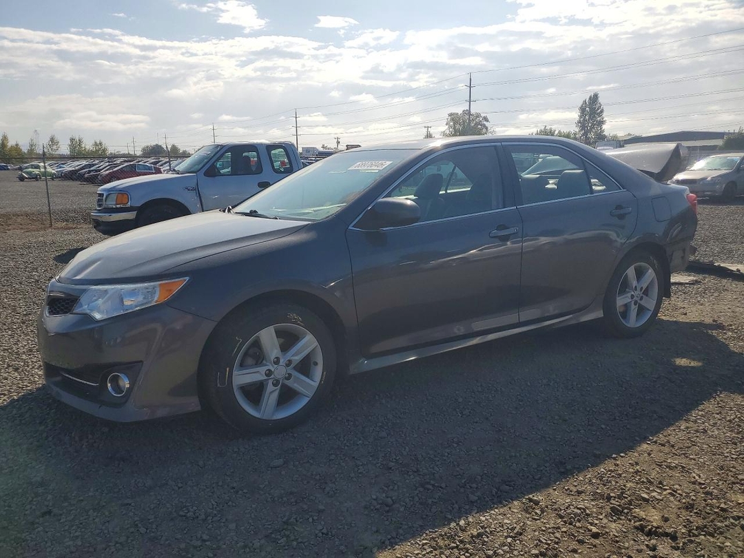 منظر 2012 TOYOTA CAMRY SE، زاوية 1