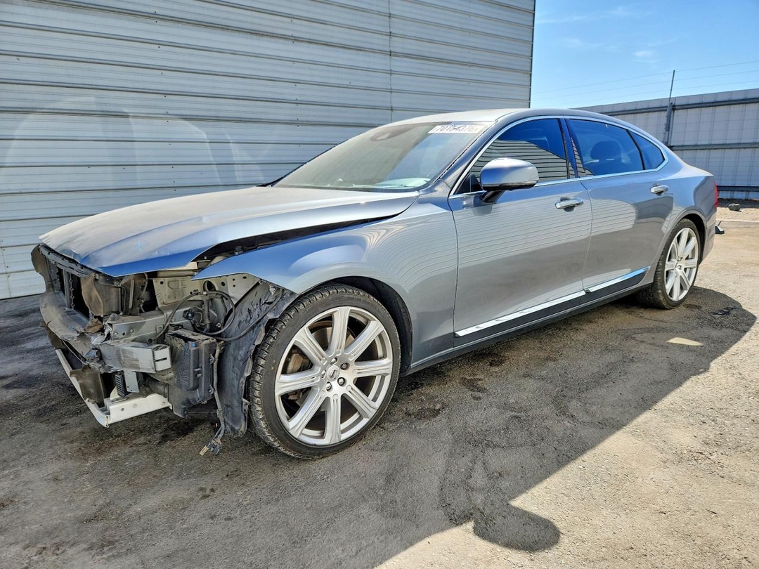 Vista de 2018 VOLVO S90 T6 INSCRIPTION, ángulo 1