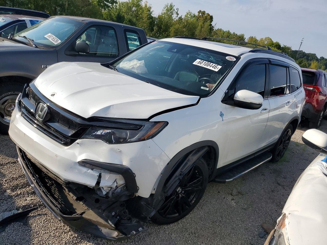 Vue de 2021 HONDA PILOT SE, angle 1